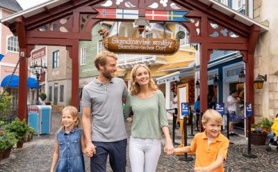 Eine Familien im Skandinavischen Themenbereich.