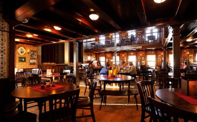 Silver Lake Saloon im Camp Resort von innen