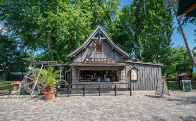 Vorderansicht des Flammkuchenstands