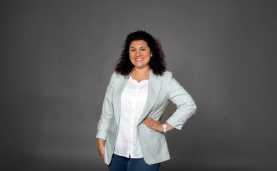 Ritratto di Natalie Mowlavirdy, event manager nel settore Confertainment dell’Europa-Park Resort.
