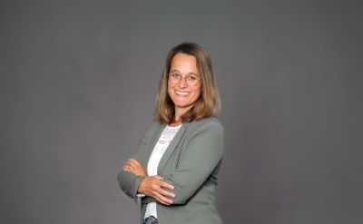 Ritratto di Sabine Buselmeier – referente per marketing & sales nel settore Confertainment dell’Europa-Park Resort.