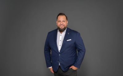 Ritratto di Stefan Braitsch, project manager nel settore Confertainment dell’Europa-Park Resort.