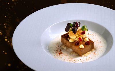 Tofu soyeux | Chou à la crème | Piment d’Espelette | Beurre blanc | Crémant brut - Château Ollwiller