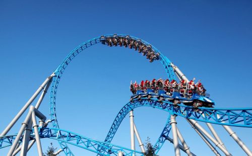 Die Katapultachterbahn blue fire Megacoaster.