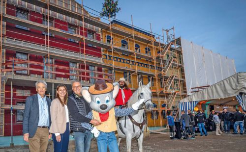 Riverside Western Lodge Richtfest