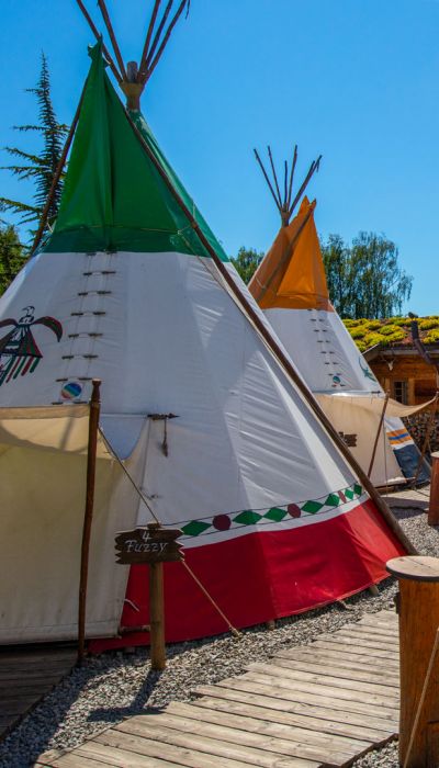 Tipis in der Tipi Town