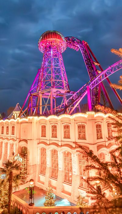 Voltron Nevera powered by Rimac bei Dämmerung im Winter