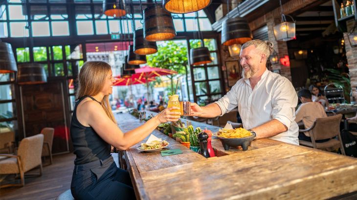 Bodega Mexican Bar & Lounge