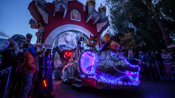 Ed's HALLOWinter Parade