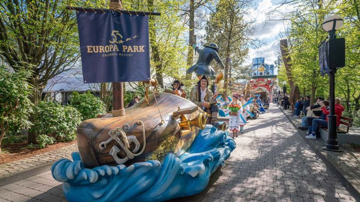Ed's Parade