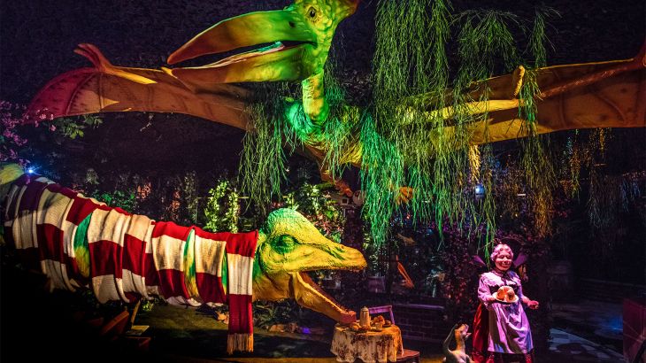 Dinosaurier im Darkride Madame Freudenreich Curiosités