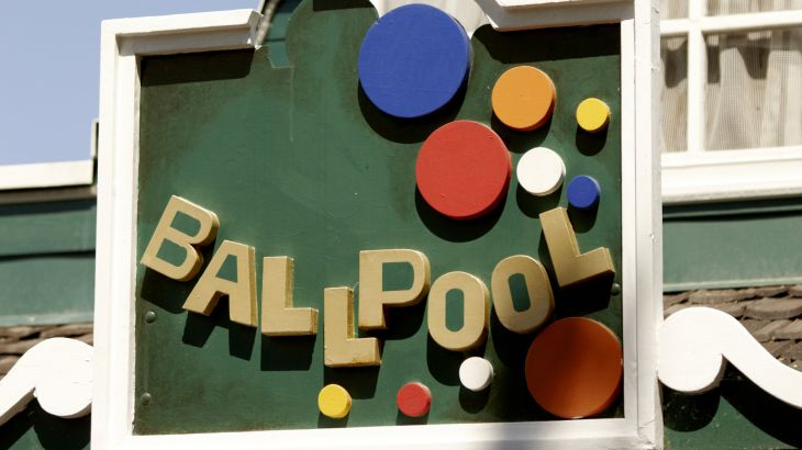Schild der Ballpool-Anlage