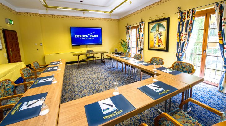 Europa-Park Confertainment Räumlichkeit Granada von der Wand aus