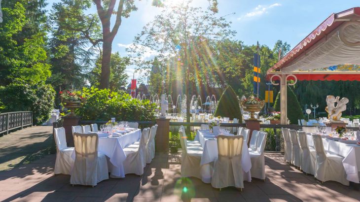 confertainment restaurant schloss balthasar 4 europa-park