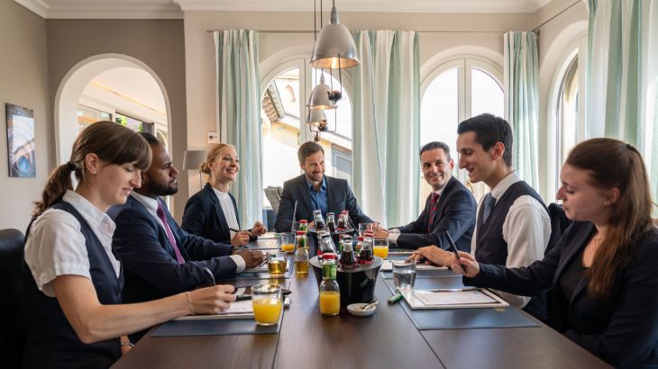 confertainment vip penthouse suite rom bella vista 4 europa-park