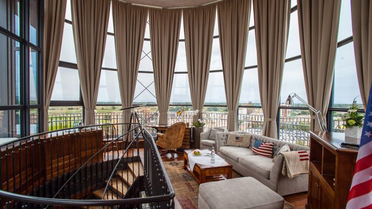 John F. Kennedy Suite Hotel Bell Rock Obergeschoss mit 360° Blick