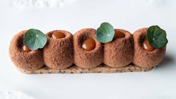 Sehr schön angerichtetes Dessert 
