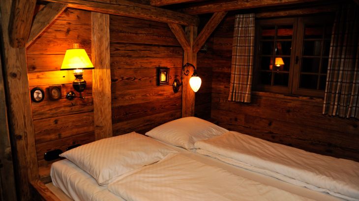 Winnetous Honeymoon Suite Camp Resort Schlafbereich
