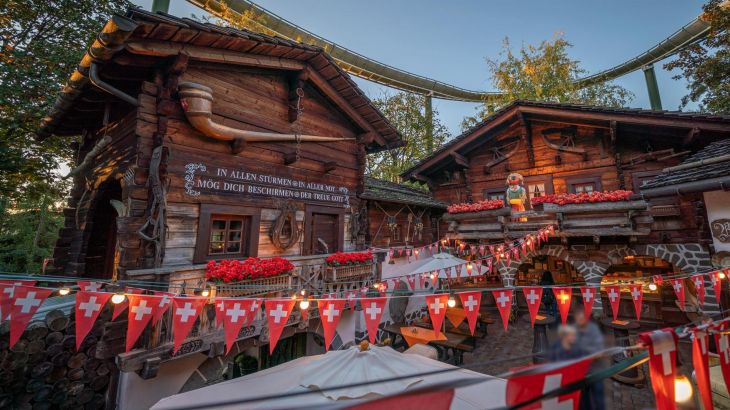 Evenements A Europa Park Des Artistes Et Acrobates Extraordinaires