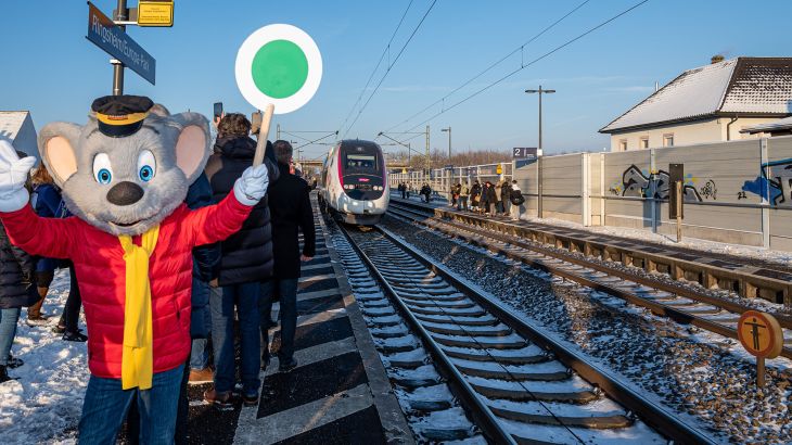 Ed wartet auf TGV