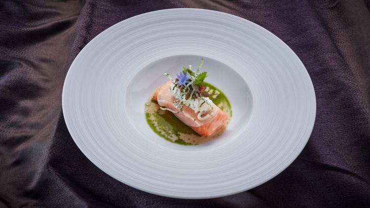 Ammolite Lachs, Kohlrabi, Liebstöckel, Kaviar