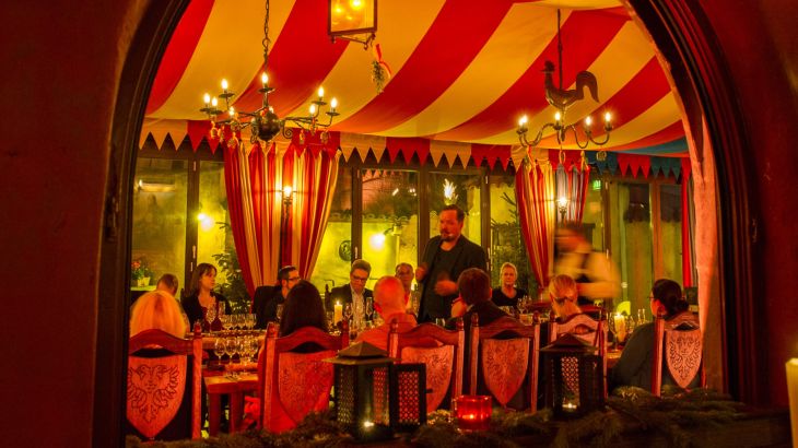 Confertainment - Restaurant Turnierzelt