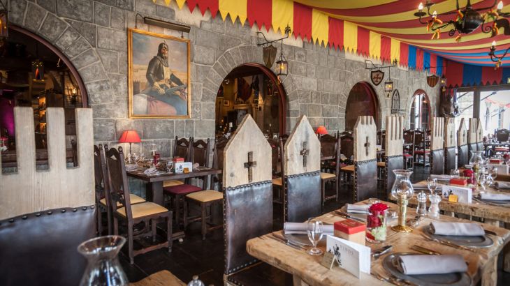 Confertainment - Restaurant Turnierzelt