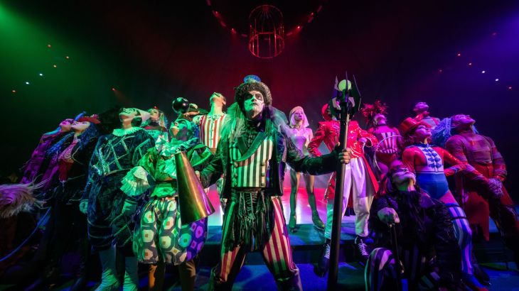 Surpr'Ice presents The Vampire Circus on Ice