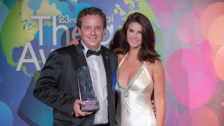 Michael und Miriam Mack bei der Verleihung des THEA Awards 2017 für das beste Fahrtsystem.