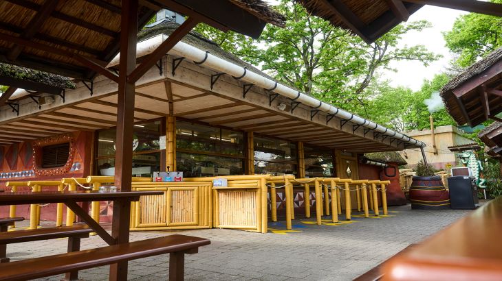 Adventure Food Station von schräg vorne