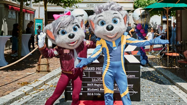 Ed & Edda, die Maskottchen des Europa-Park, ab dem 24. Juli auf der großen Kinoleinwand