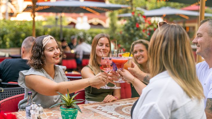Gemeinsam Cocktails genießen im Don Quichotte