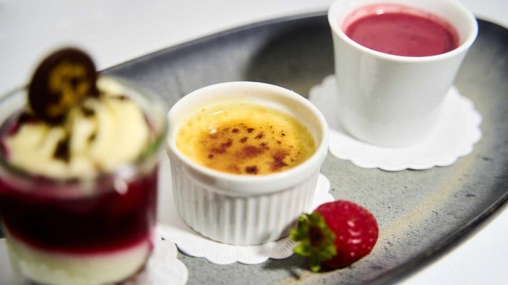 Fein angerichtete Mini-Desserts vom Badisch-Elsässischen Tapas-Abend im Europa-Park.