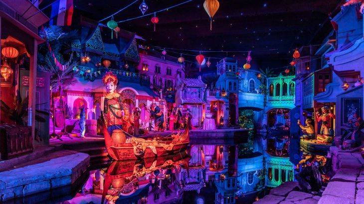 Die Indoor-Boot-Attraktion Piraten in Batavia.