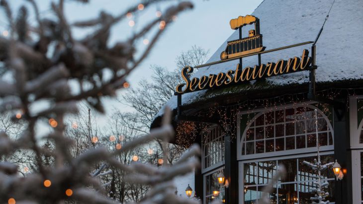 Der Eingang des Seehaus Restaurants im Themenbereich Österreich.