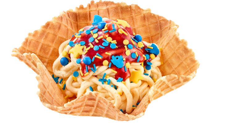 Kinder-Spaghetti-Eis in der Wsffel