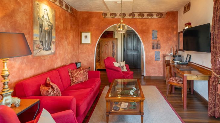 Sagrado Suite Hotel Santa Isabel Wohnzimmer