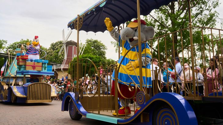 Ed's Parade