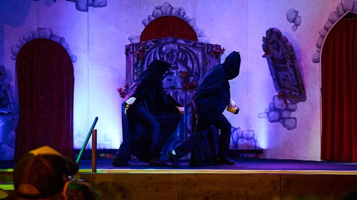 Knochenklang – Das Puppen-Grusical