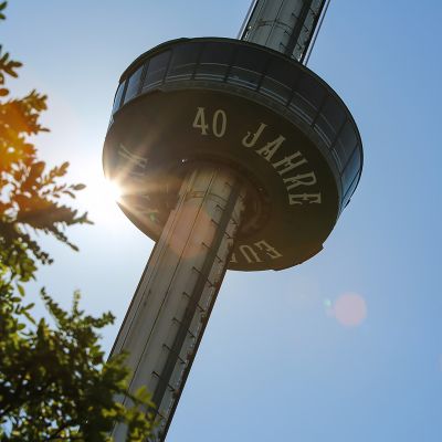 Der Euro-Tower beim Hochfahren
