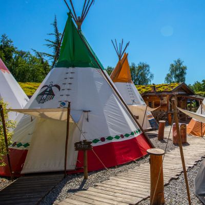 Tipis in der Tipi Town