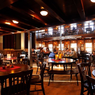 Silver Lake Saloon im Camp Resort von innen