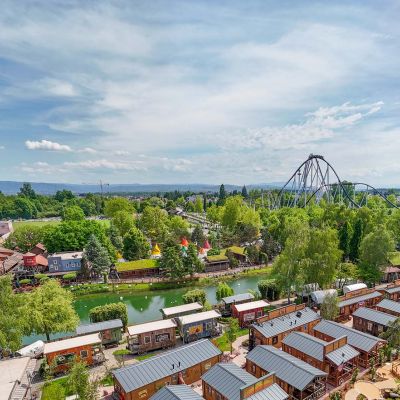Silver Lake City Artwork - Mann auf einer Kutsche vor einer Westernkulisse