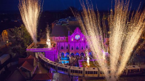 Eröffnung des Voletarium mit großem Feuerwerk