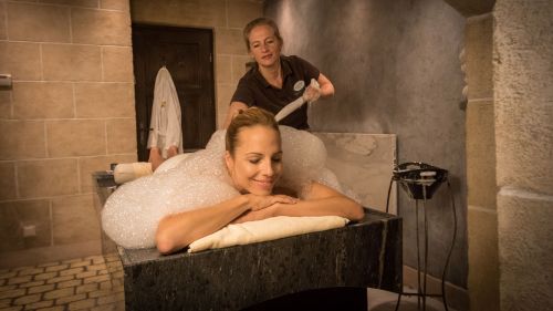 Wellness Behandlung Hamam im Hotel "Santa Isabel"