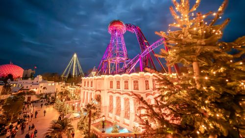 Voltron Nevera powered by Rimac bei Dämmerung im Winter