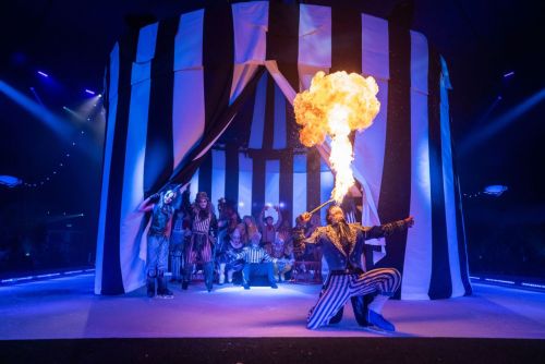 Surpr'Ice presents The Vampire Circus on Ice