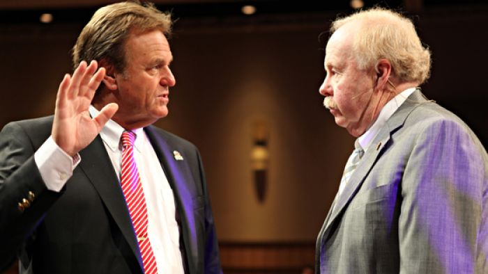 Roland Mack (links) bei der IAAPA-Zeremonie in Orlando.