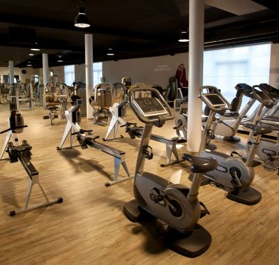 Fitnessgeräte im Boston Red Sox Fitness Club 