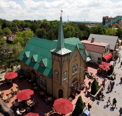 Kaffi Hús Luftaufnahme im Sommer